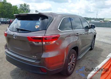 2019 Toyota Highlander Se/Xle from USA, damaged, VIN 5TDJZRFH5KS716369